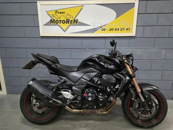 2012 Kawasaki Z 750 R bj 2012 - € 2.750 · Bieden (1/1)