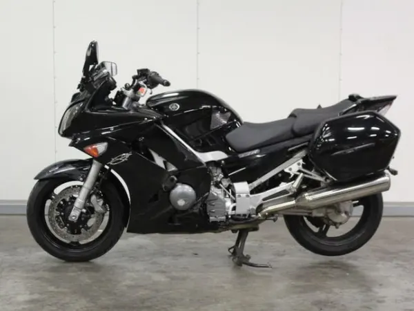 2010 Yamaha FJR 1300 - €2,750 (1/1)