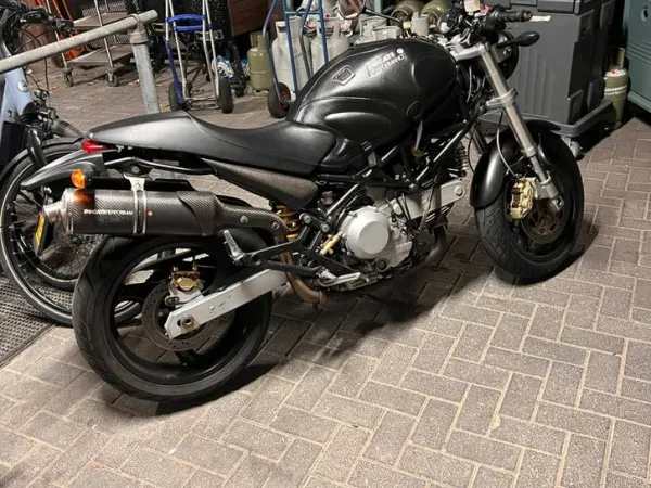 Year unknown Ducati Monster - €3,400 · Bidding (1/1)
