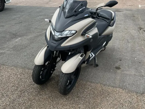 2022 Yamaha Tricity 300 - Bidding (1/1)