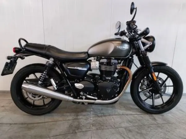 2020 Triumph Street Twin - €7,450 (1/1)