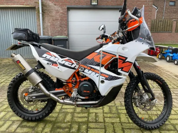 Year unknown KTM 690 Enduro R KIT 690 Rally Replica - €10,500 · Bidding (1/1)
