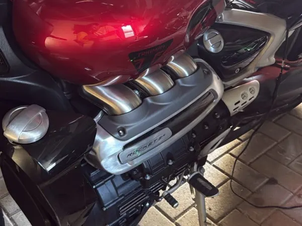 2022 Triumph Rocket 3R 221 Special Edition - €23,500 (1/1)