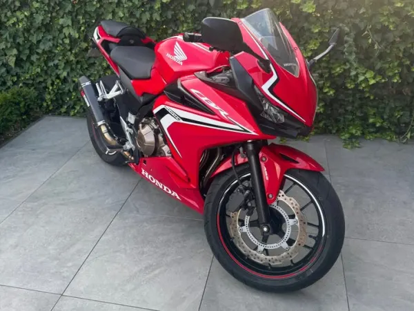 2021 Honda CBR 500 R - € 6.500 · Bieden (1/1)