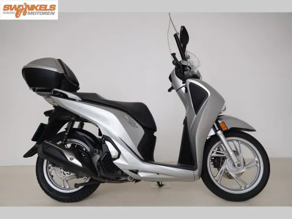 2018 Honda SH 150i - € 2.290 (1/1)