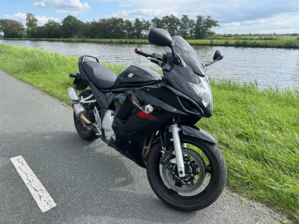 2010 Suzuki GSX 650 - €4,200 (1/1)