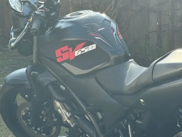 2016 Suzuki SV 650 - € 4.250 · Bieden (1/1)
