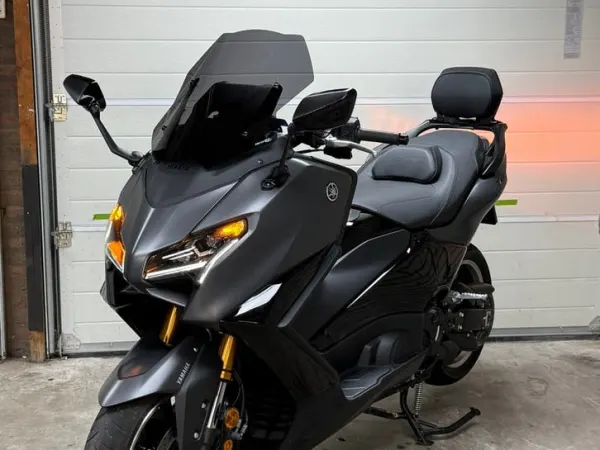 2026 Yamaha Tmax 560 - € 18.000 · Bieden (1/1)