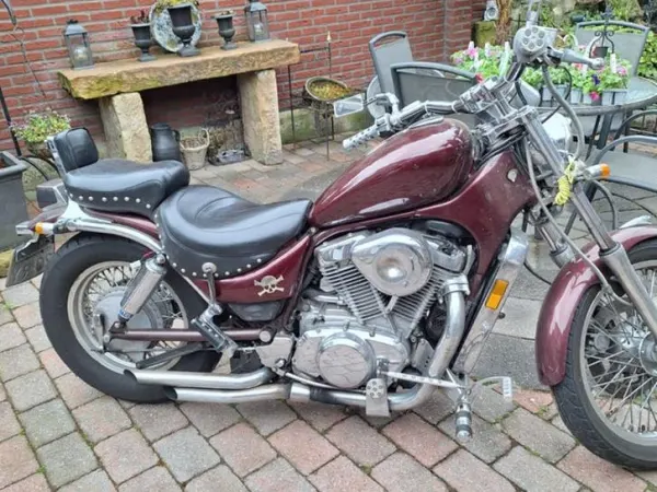 Year unknown Suzuki VS 700 - €1,800 · Bidding (1/1)