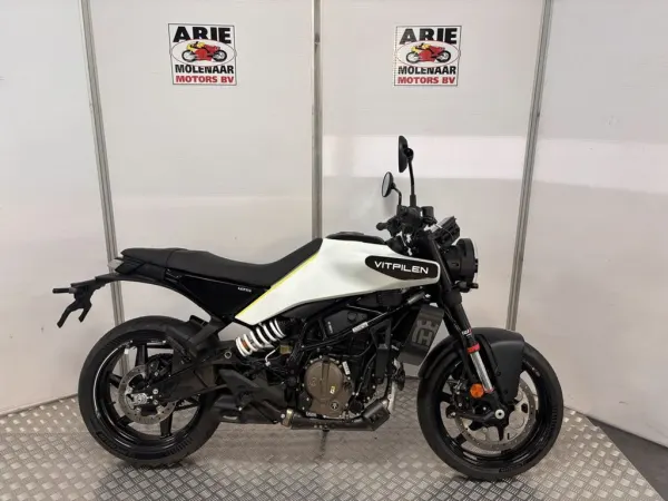 2026 Husqvarna Vitpilen 125 - € 3.999 (1/1)