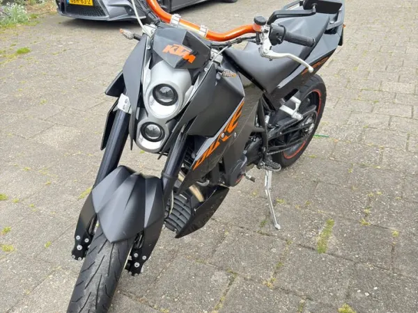 2012 KTM 690 Duke - €3,750 (1/1)