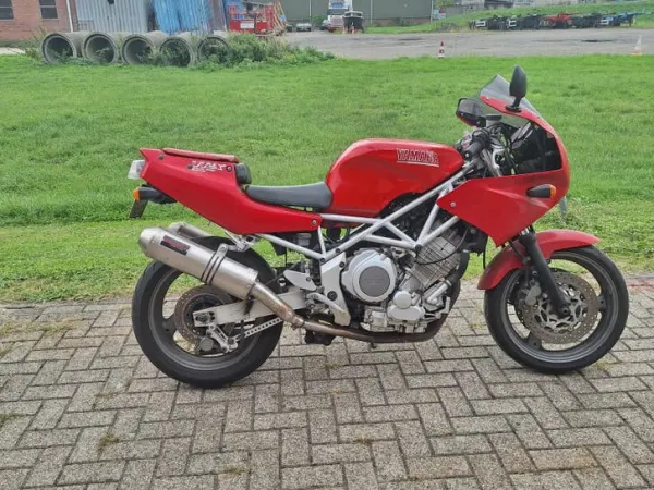 Bouwjaar onbekend Yamaha TRX 850 - € 2.750 · Bieden (1/1)