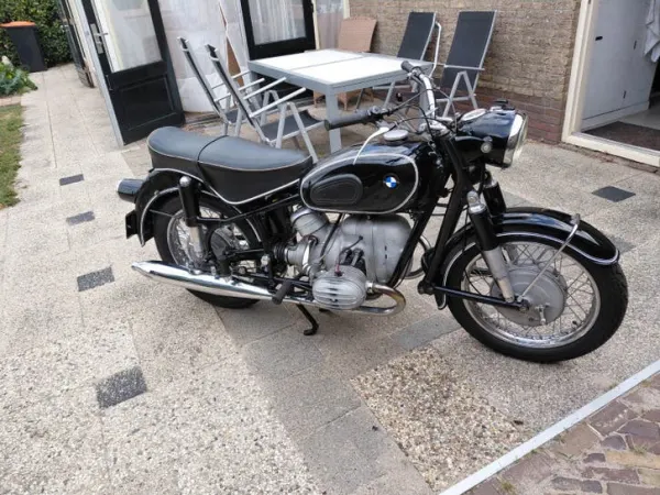 Bouwjaar onbekend BMW R 50 - € 8.500 · Bieden (1/1)