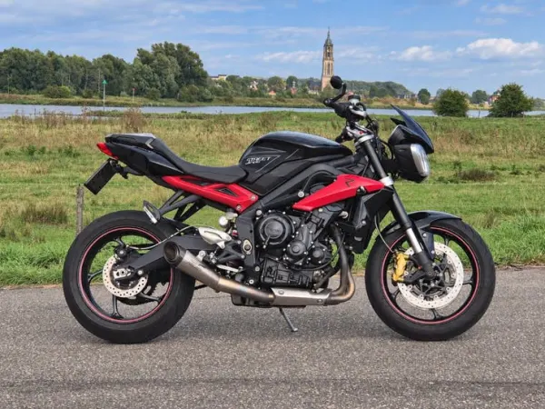 2013 Triumph Street Triple 675 - €5,599 (1/1)