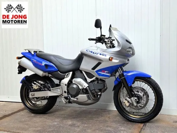 2000 Ducati 900 - €4,950 (1/1)