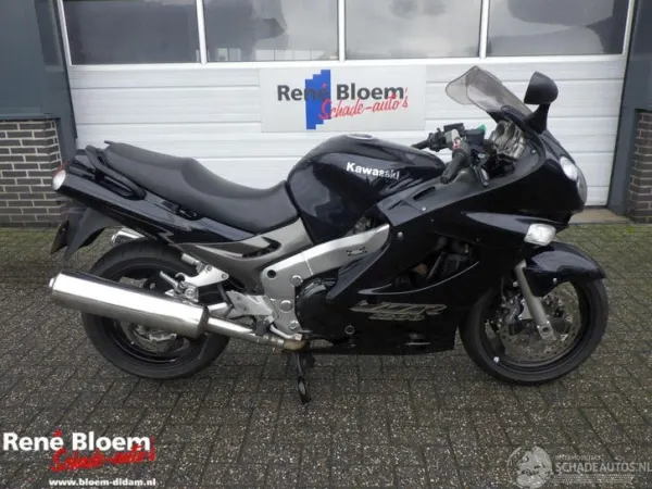 2005 Kawasaki ZZR 1200 - € 1.950 (1/1)