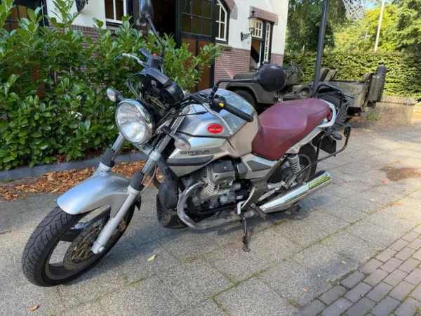 Bouwjaar onbekend Moto Guzzi Breva 750 - € 2.200 · Bieden (1/1)
