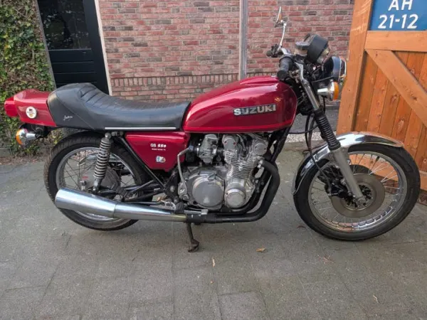 Year unknown Suzuki GS 550 - Bidding (1/1)