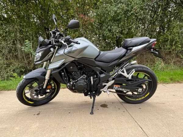 2023 Honda CB 750 Hornet - € 7.450 (1/1)