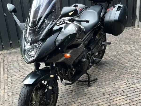 2009 Yamaha XJ 6 - €2,650 · Bidding (1/1)