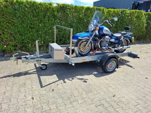 Year unknown Moto Guzzi California - €11,000 · Bidding (1/1)