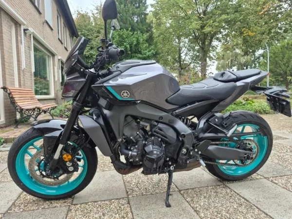 Year unknown Yamaha MT-09 Automaat-Dec 2024-Vol Opties! - €10,500 · Bidding (1/1)
