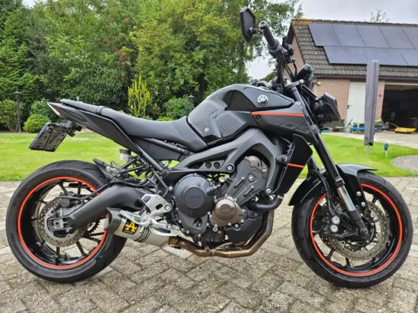 2017 Yamaha MT 09 - €8,500 (1/1)