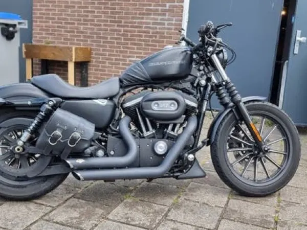 2010 Harley-Davidson Sportster XL 883 - €7,000 · Bidding (1/1)