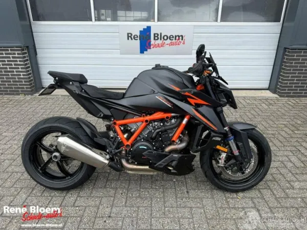 2025 KTM 1390 SuperDuke (bj 2025) - €10,950 (1/1)