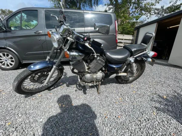 Year unknown Yamaha Virago 535 Opknapper met Potentie - €650 · Bidding (1/1)
