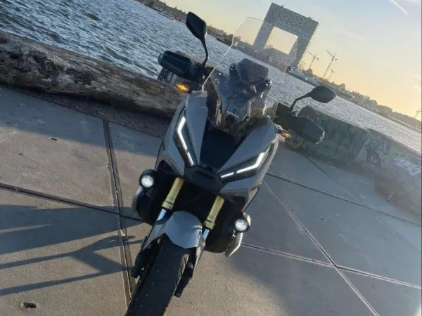 Bouwjaar onbekend Honda X-ADV - Bieden (1/1)