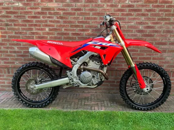 Year unknown Honda CRF 250 - €4,650 · Bidding (1/1)