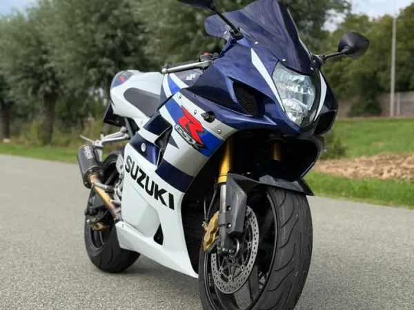 2004 Suzuki GSX-R 1000 - €5,900 (1/1)