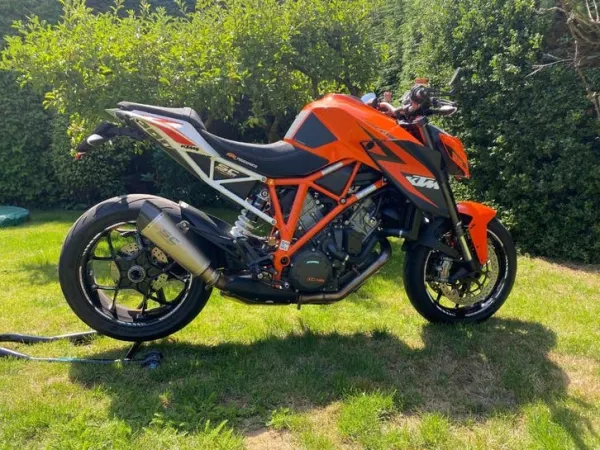 2016 KTM 1290 Super Duke R - €9,200 (1/1)