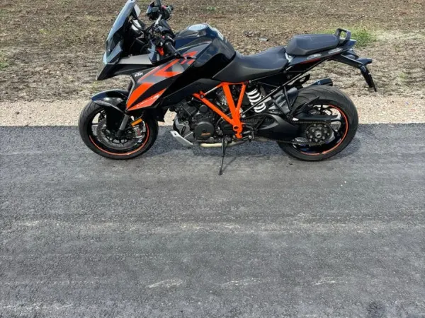 Year unknown KTM 1290 Super Duke GT - €9,995 (1/1)