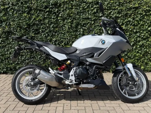 2021 BMW F900XR 2021 / Dynamic ESA + Pro/ Cruise/ F 900 XR F900 - € 8.750 · Bieden (1/1)