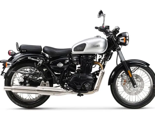 2023 Benelli Imperiale 400 2023 Nieuw - €4,999 · Bidding (1/1)