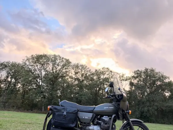 1985 Moto Guzzi V50 Nato - €3,250 · Bidding (1/1)