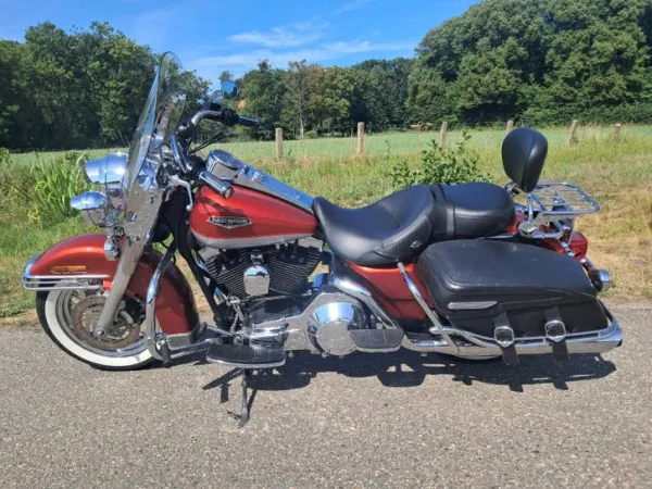 Year unknown Harley-Davidson Road King Classic - €8,250 · Bidding (1/1)