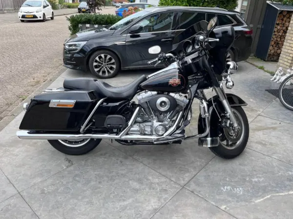 2002 Harley-Davidson Electra Glide - € 8.900 (1/1)