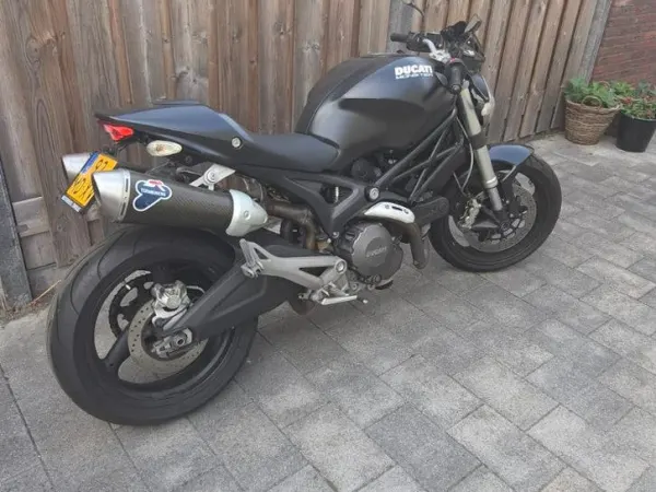 Bouwjaar onbekend Ducati Monster 696 Termignoni a2 Kenteken Rijklaar - € 4.000 (1/1)
