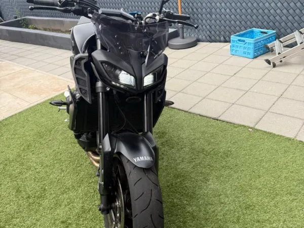 Year unknown Yamaha MT 09 - €8,250 · Bidding (1/1)