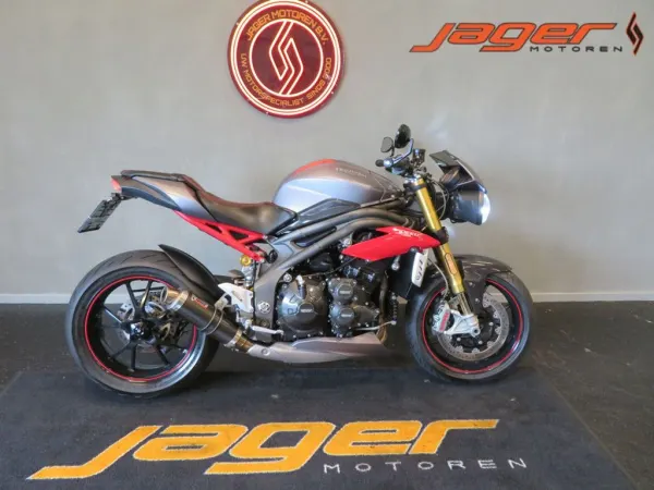2017 Triumph Speed Triple R - € 8.950 (1/1)