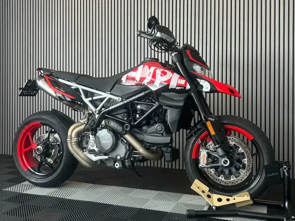 2023 Ducati Hypermotard 950 - €13,990 (1/1)