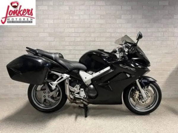2006 Honda VFR 800 FI Vtec ABS - € 4.500 (1/1)