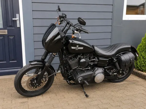 Bouwjaar onbekend Harley-Davidson Street Bob - € 10.950 (1/1)