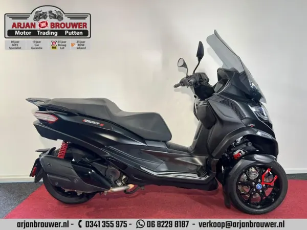 2023 Piaggio MP3 400 HPE - €7,990 (1/1)