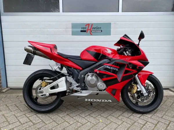 2003 Honda CBR 600 RR - € 4.250 · Bieden (1/1)