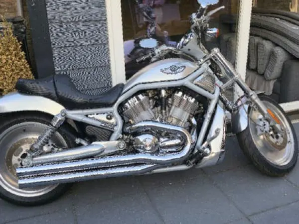 Year unknown Harley-Davidson V-Rod - €8,500 · Bidding (1/1)
