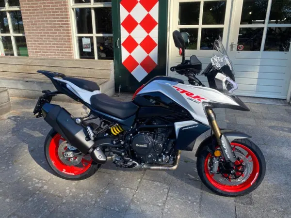 2026 Benelli TRK 902 Stradale ABS (bj 2026) - € 9.999 (1/1)